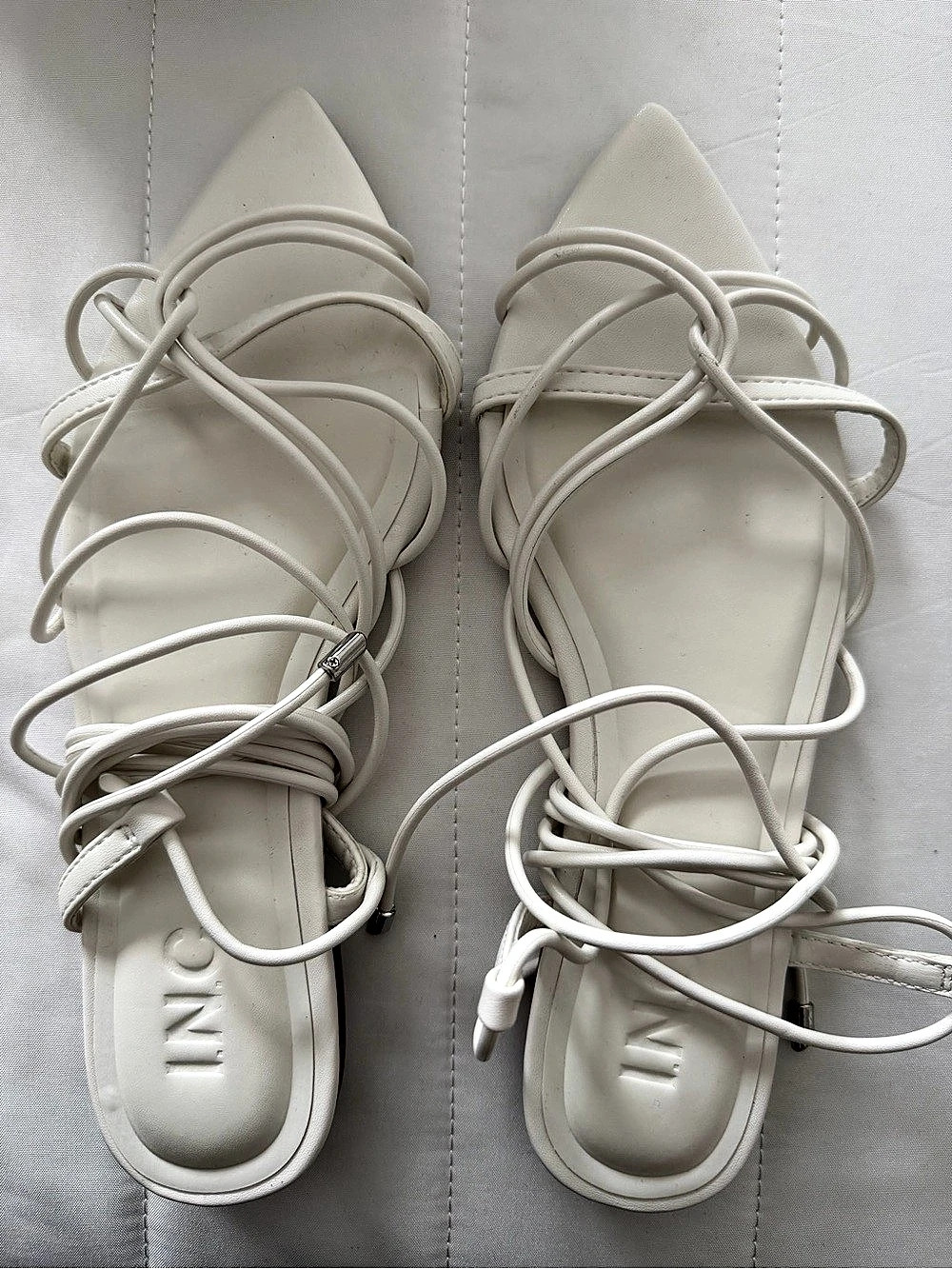 Inc Strappy Lace-Up Sandals in White US Size 6